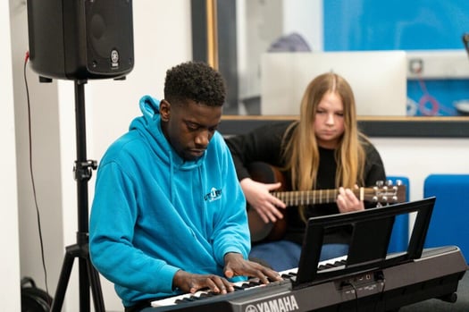 Youth_Zone_Music_Studio_60-1024x681